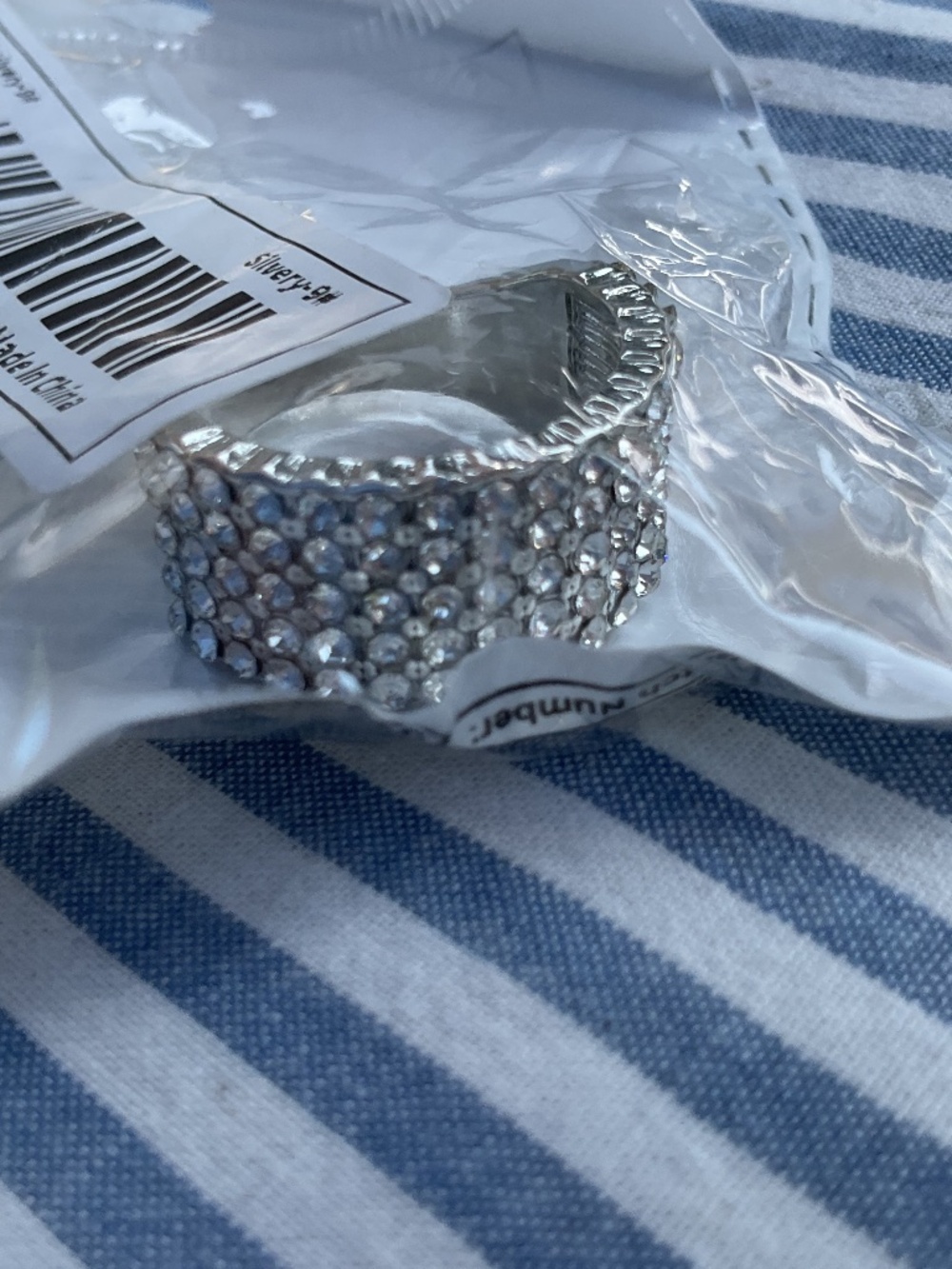 Jewelry pack.